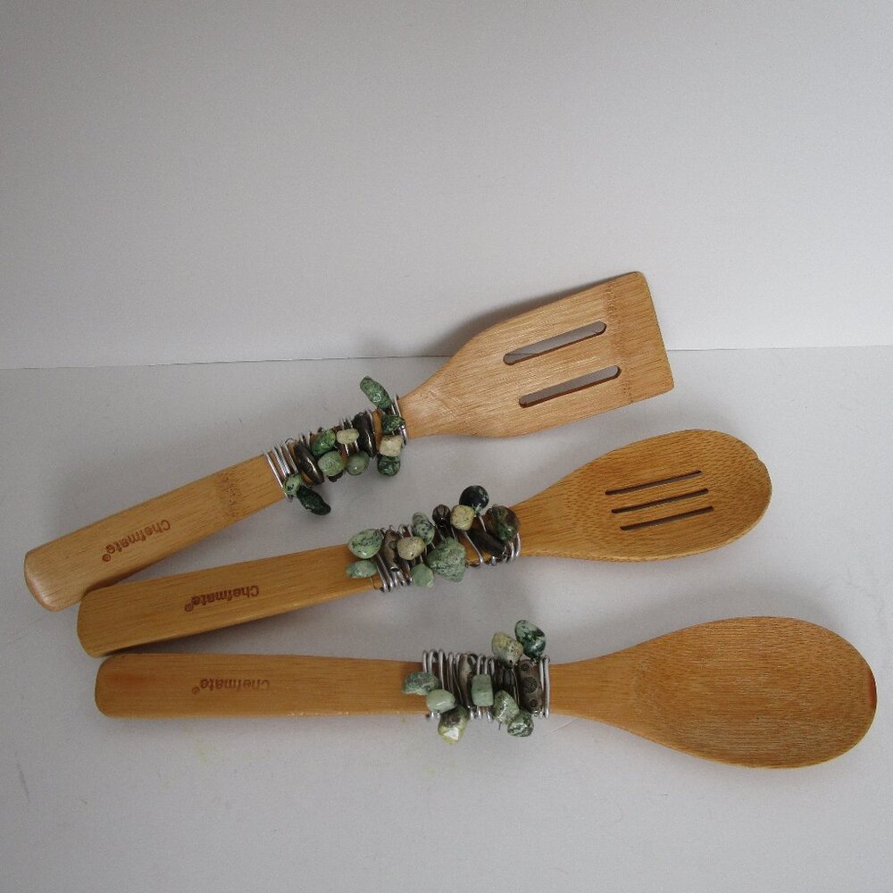 bamboo serving utensils